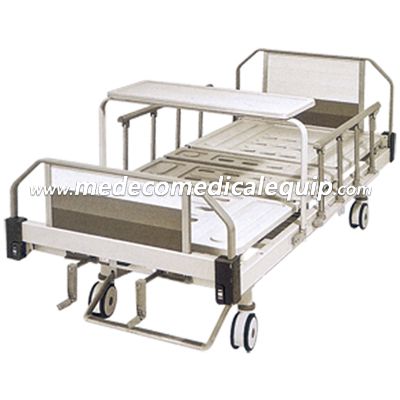 Manual Nursing Sick Bed With Diner Table ME36
