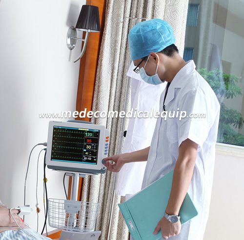 12.1" color TFT screen Patient Monitor ME9000